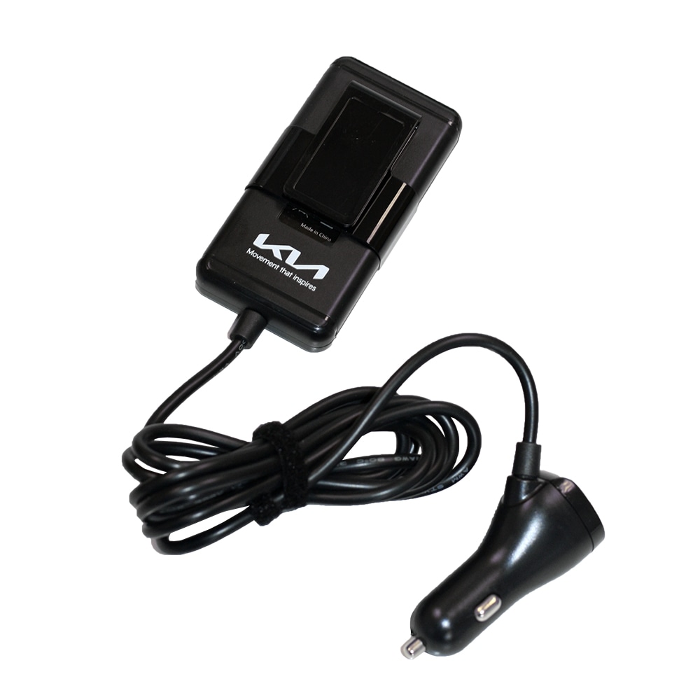 KIA CAR CHARGER WITH USB HUB - Image 2